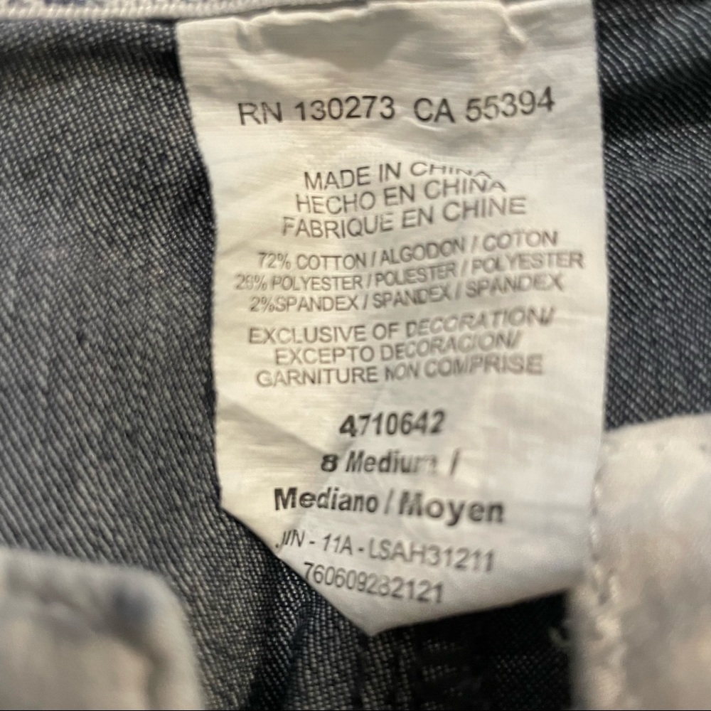Lee Comfort Waist Dark Denim Bermuda Shorts Size 8 Medium - Picture 5 of 6